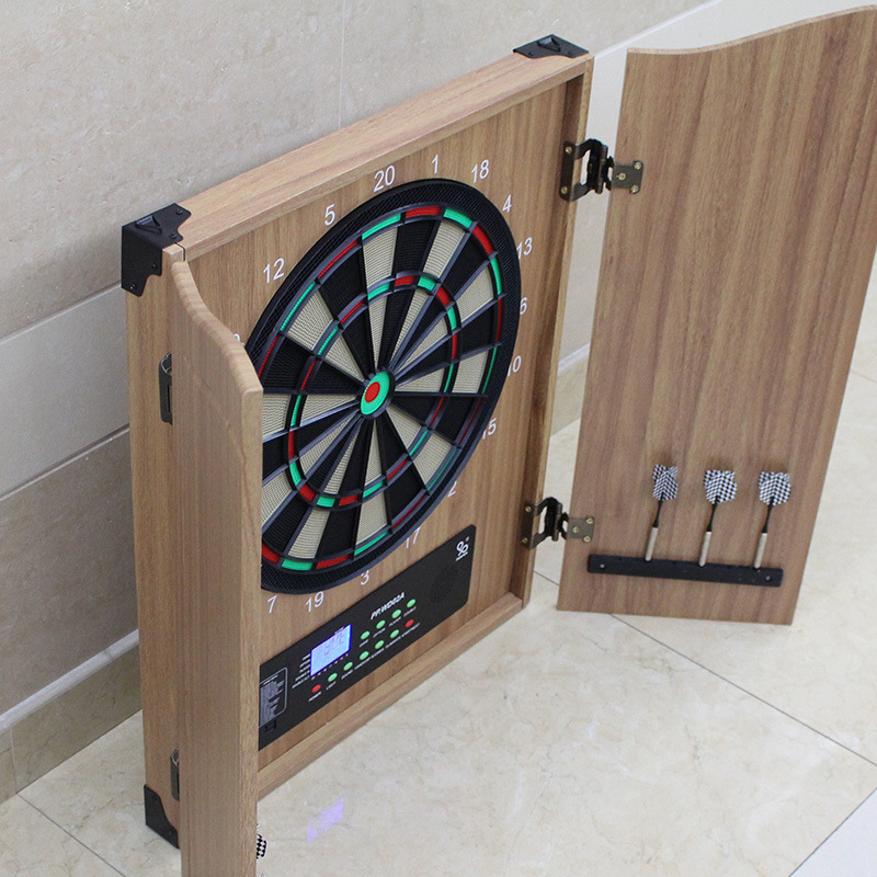 高級木製電子ダーツボードキャビネット、自動スコアリングシステ - Electronic Dartboard Cabinet のレビューと価格
